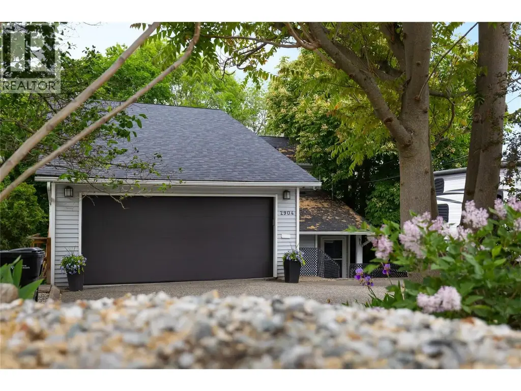 2904 24 Street, Vernon